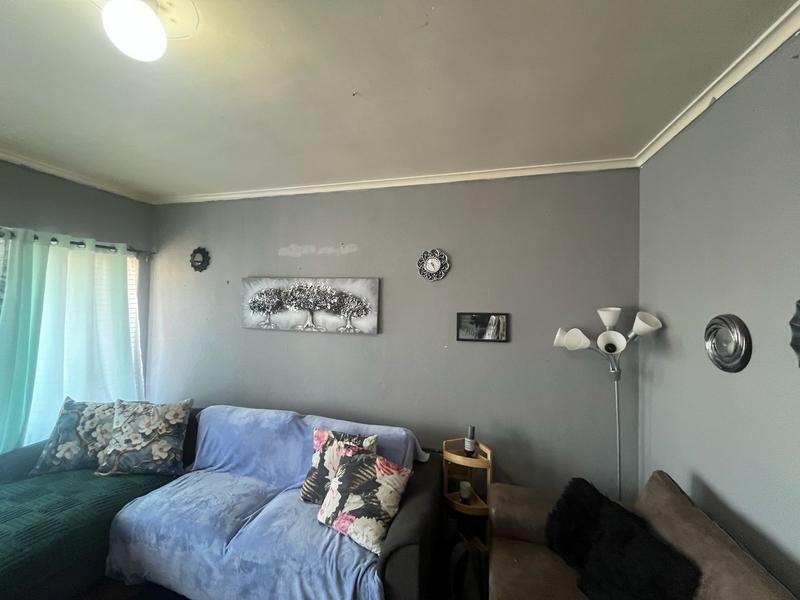 1 Bedroom Property for Sale in Parow Western Cape